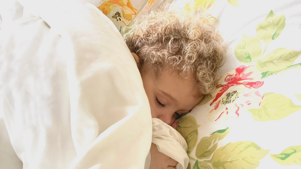 6 Ways to Get Your Kids to Sleep Well