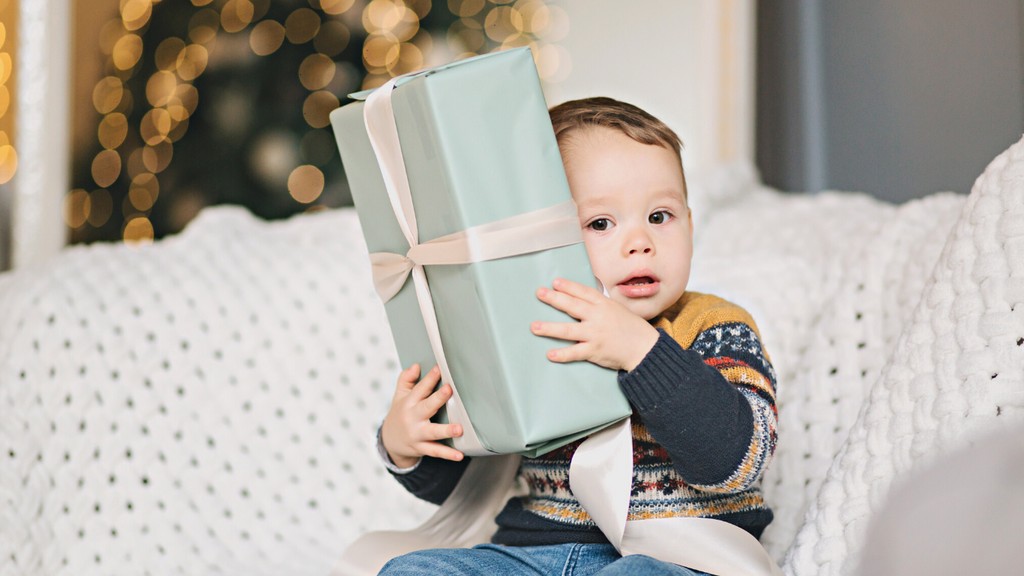How to Choose the Perfect Baby Gift: Tips and Tricks for Gifting Success