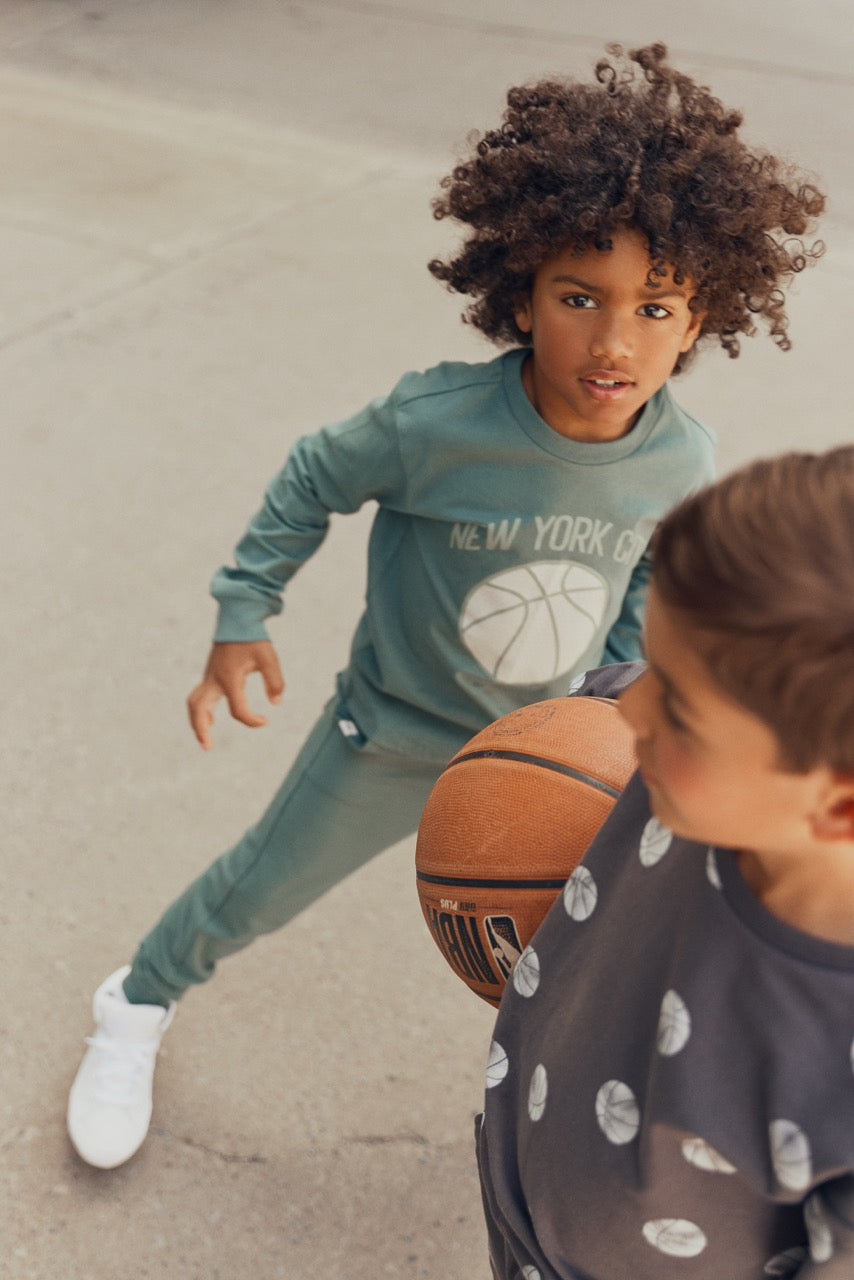 New York City Basketball LS Shirt
