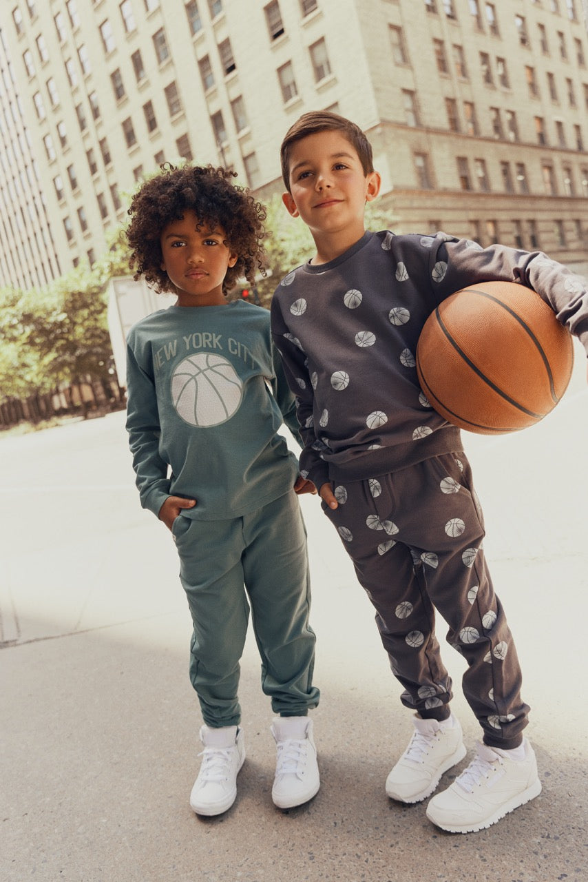 New York City Basketball LS Shirt